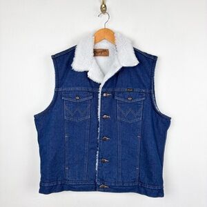 Wrangler Men’s Sherpa Lined Denim Vest Sz L